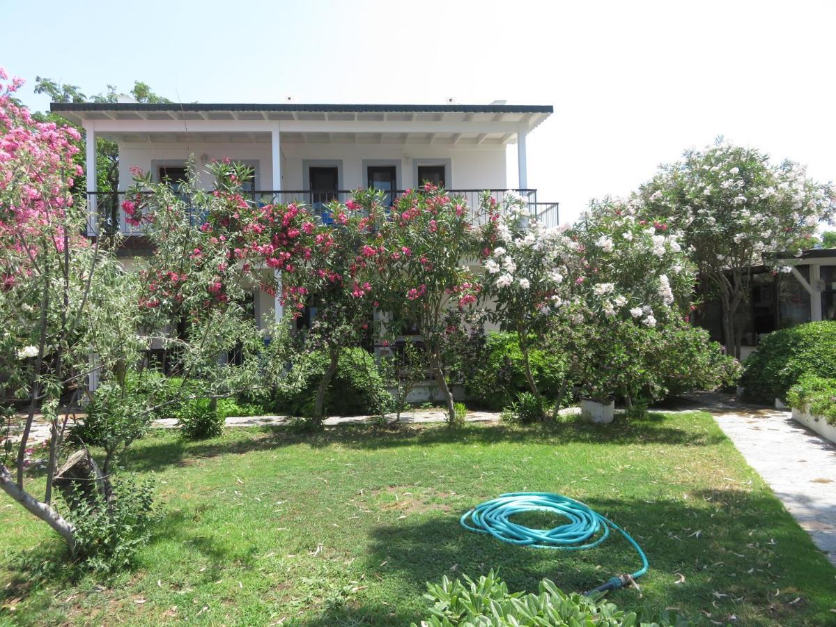 Arriba Pension&Restaurant Gumusluk Bagian luar foto