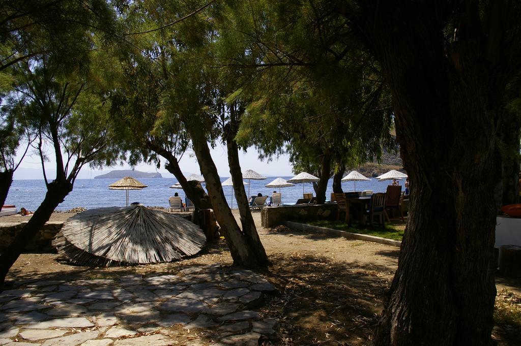 Arriba Pension&Restaurant Gumusluk Bagian luar foto